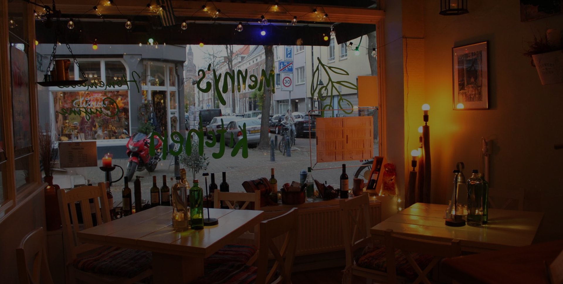 Menny's Kitchen Greek restaurant interior - Slide 1